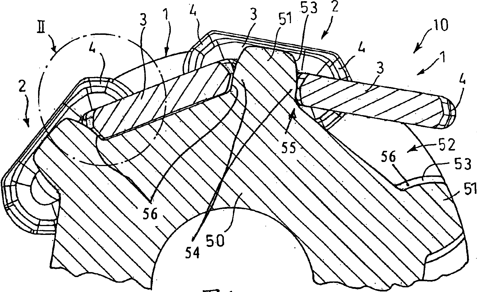 Chain transmission or steering device and the chain or chain wheel used therein