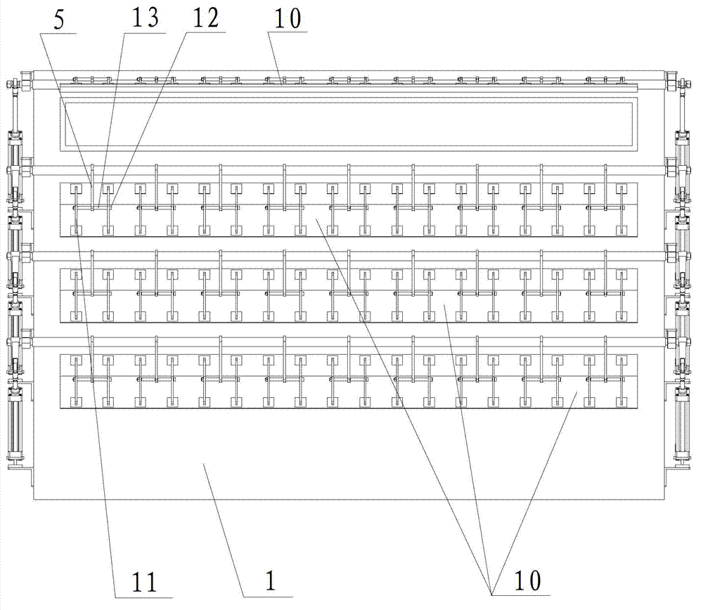 Control mechanism for opening and closing heating furnace door