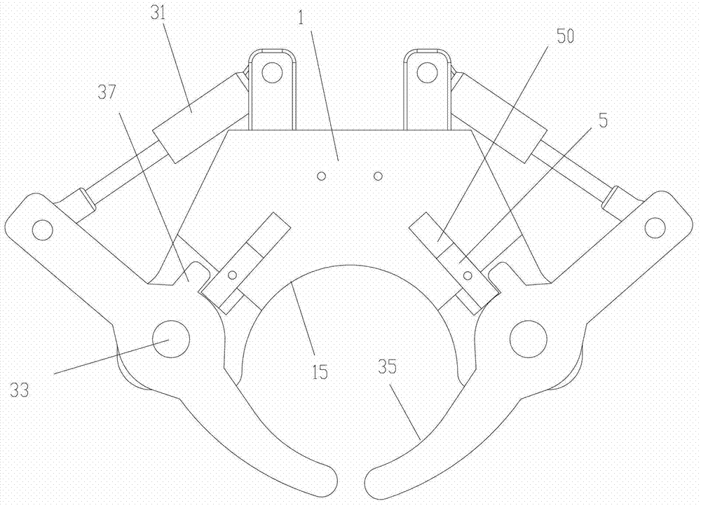 Pipeline clamping tool and pipeline lifting method