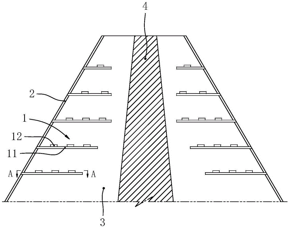 Earth-rockfill Dam Crest Seismic Structure and Its Construction Method