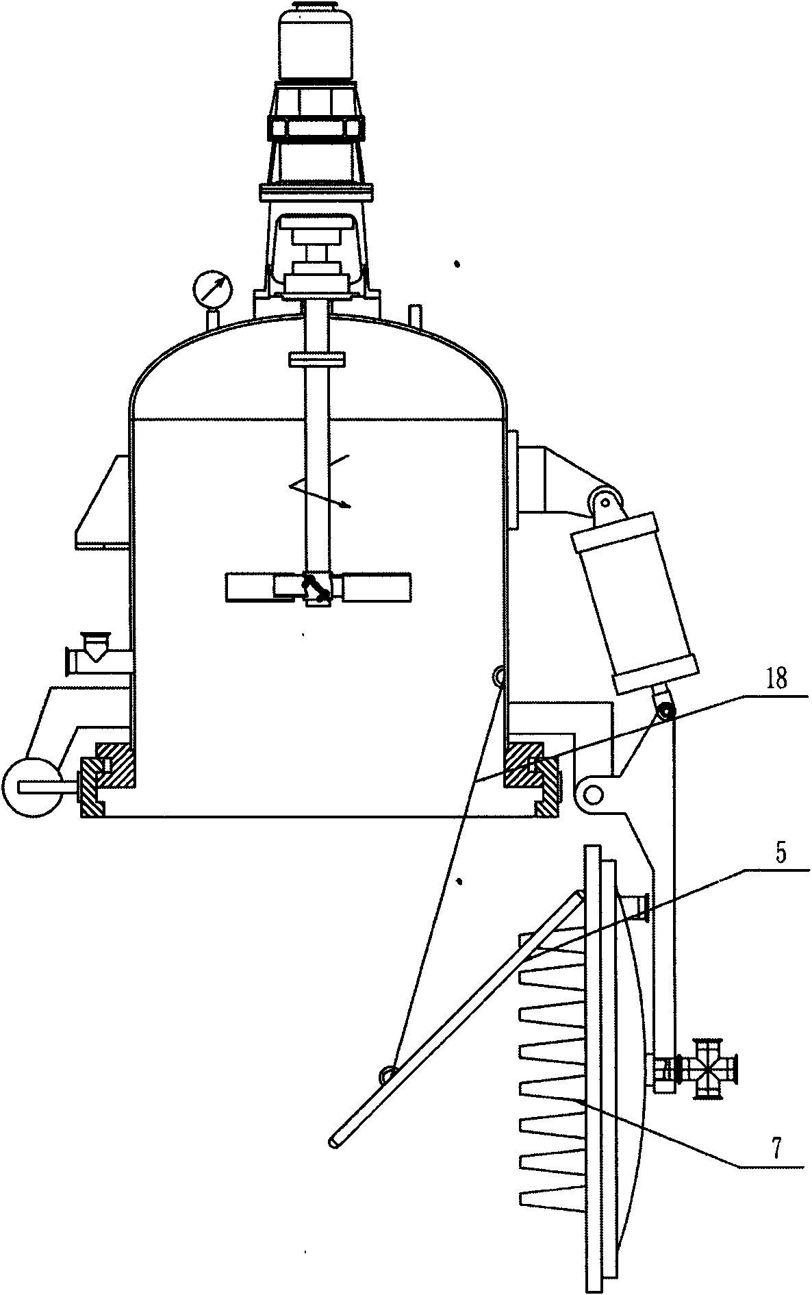 Filtering and washing device