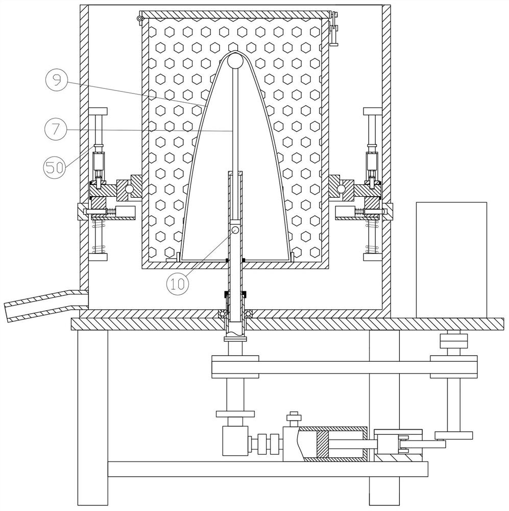 Shii-take spin-drying device during production process of bottled shii-take sauce