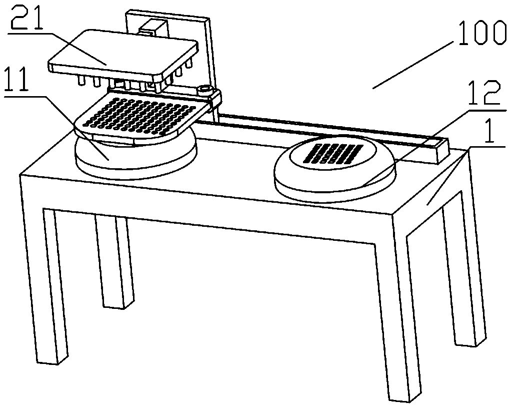 LED chip pad printing device capable of customizing arrangement scheme