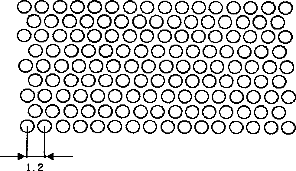 Displaying method for colour electrophoretic displaying device based on photo crystal concept