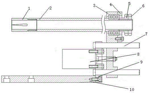 Novel feeder of numerically-controlled lathe