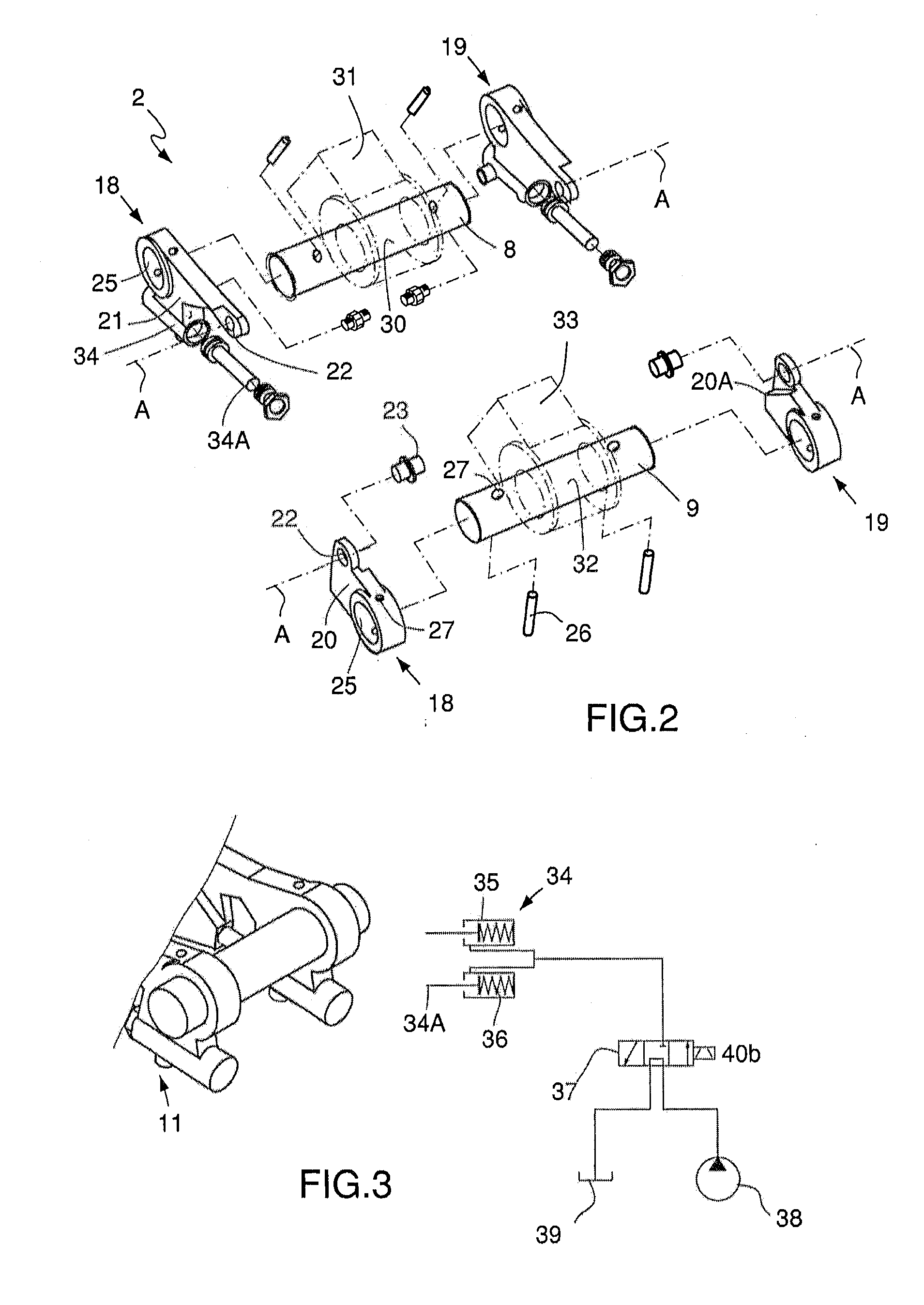 Arrangement for the removable coupling of a tool with a manoeuvrable arm of a working machine