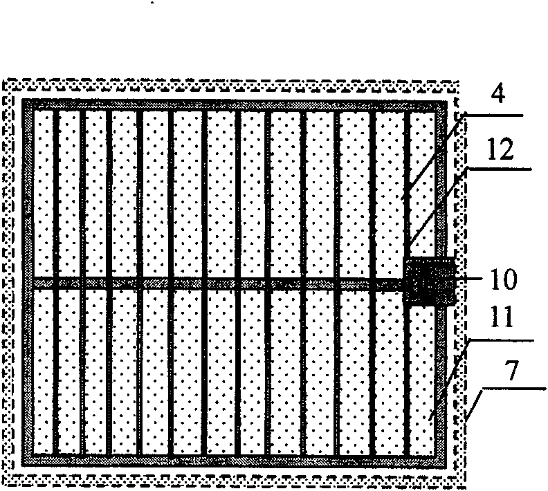 Method for treating leachate in domestic refuses landfill site by tower type aged-refuse bioreactor