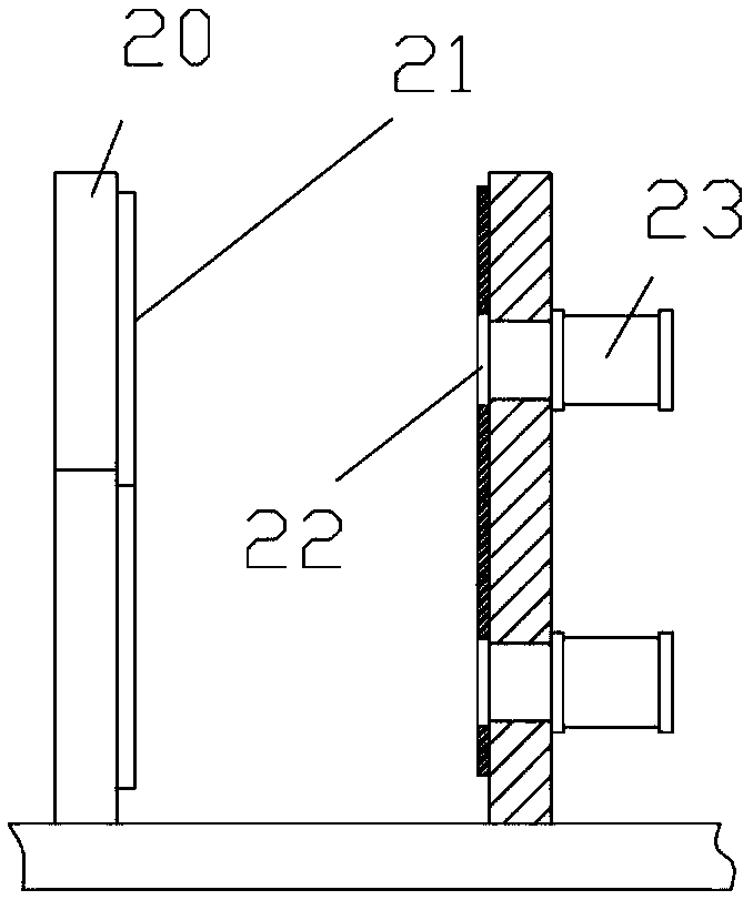 Preheat rotary injection molding die mechanism for injection molding machine