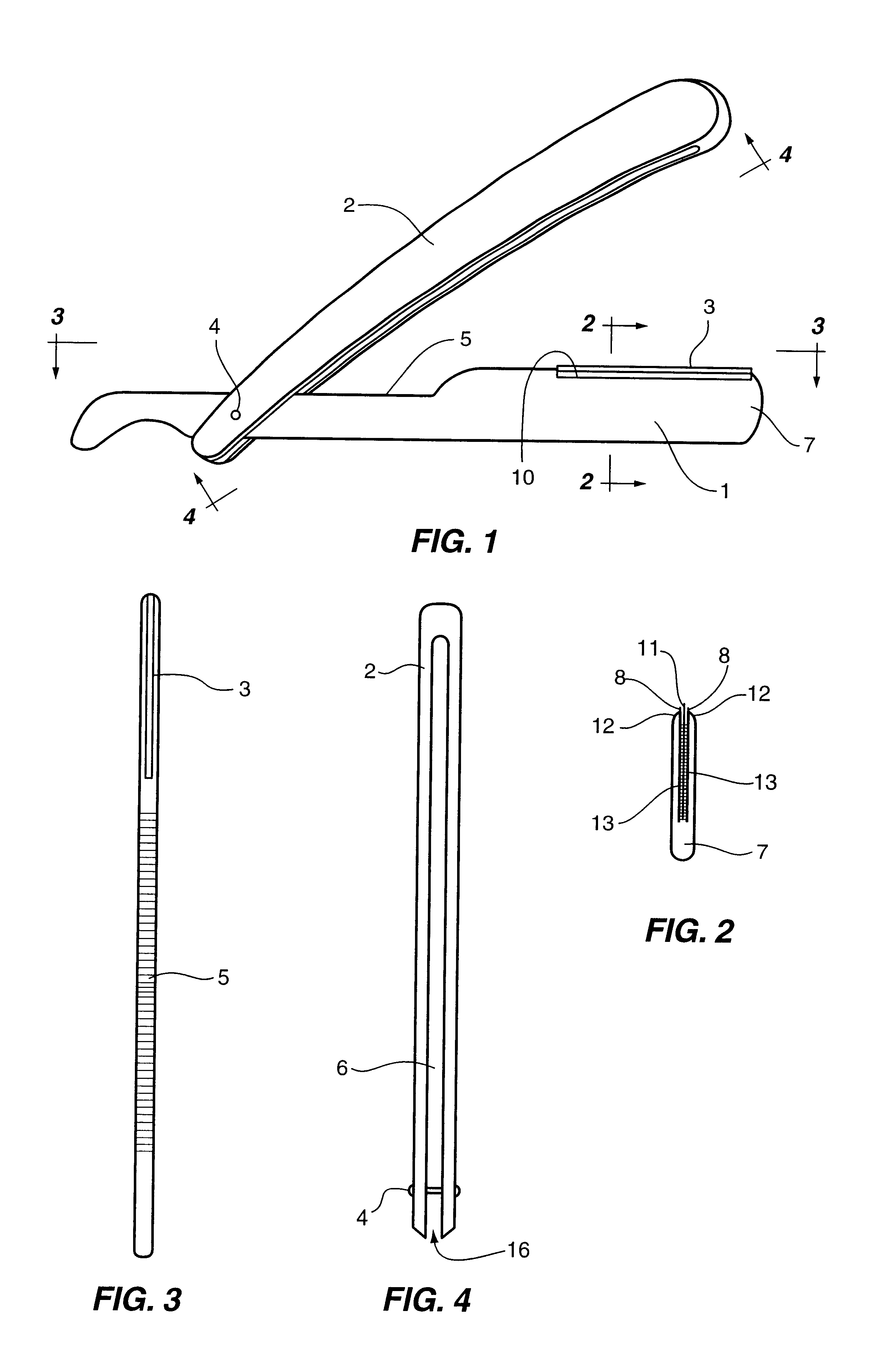 Disposable three blade straight razor