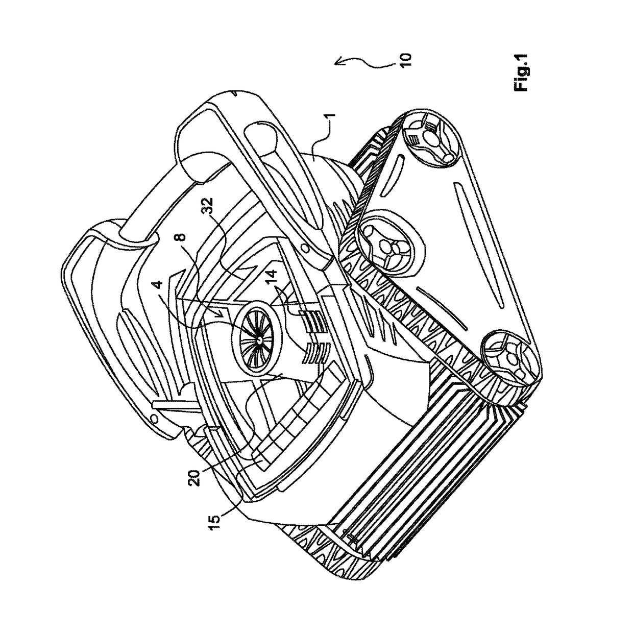 Swimming pool cleaning apparatus with extractable filtration device