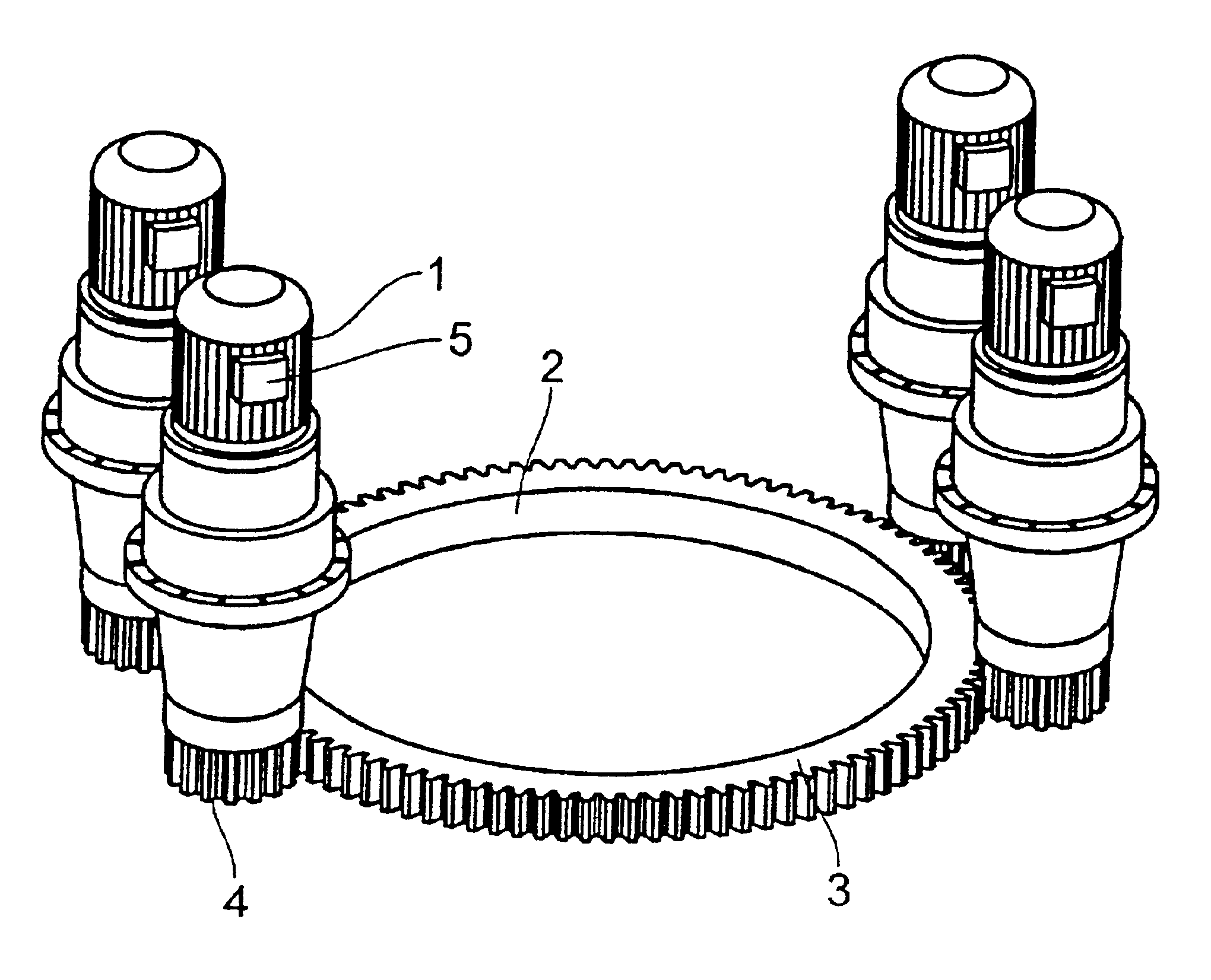 Azimuthal driving system for wind turbines