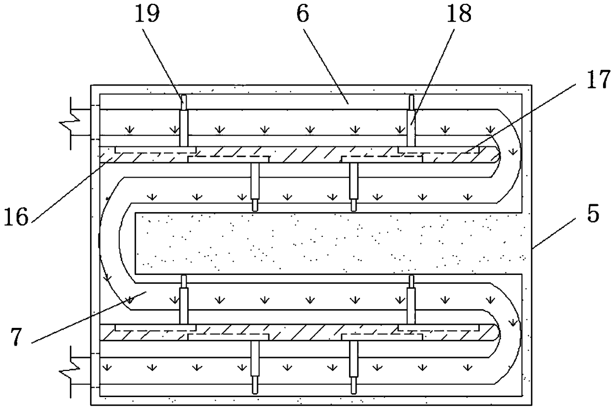 Vibrating-type automobile cover plate injection mold