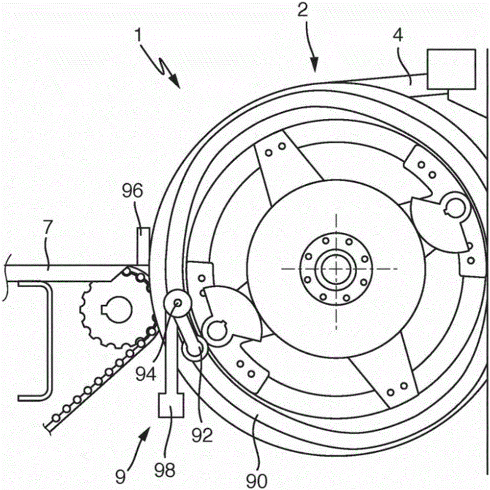 A device and method for transporting a container