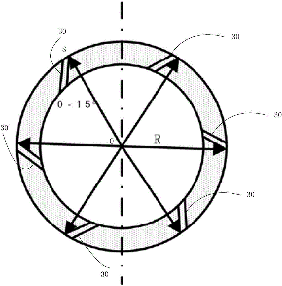 Large reactor for preparing acetylene and synthesis gas through partial oxidation of hydrocarbon