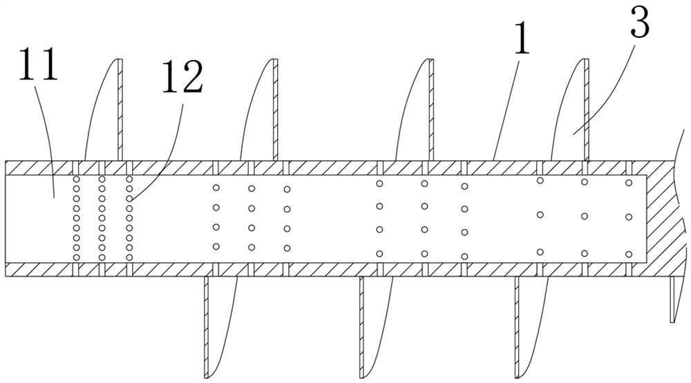 Grass grading conveying device