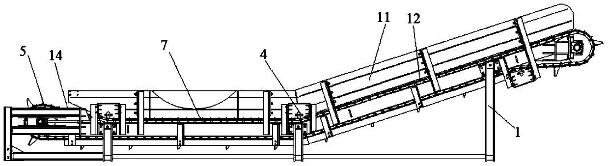 Pipe conveying equipment not prone to falling