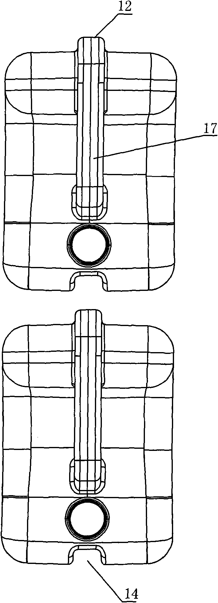 Bottle body with reinforcing ribs