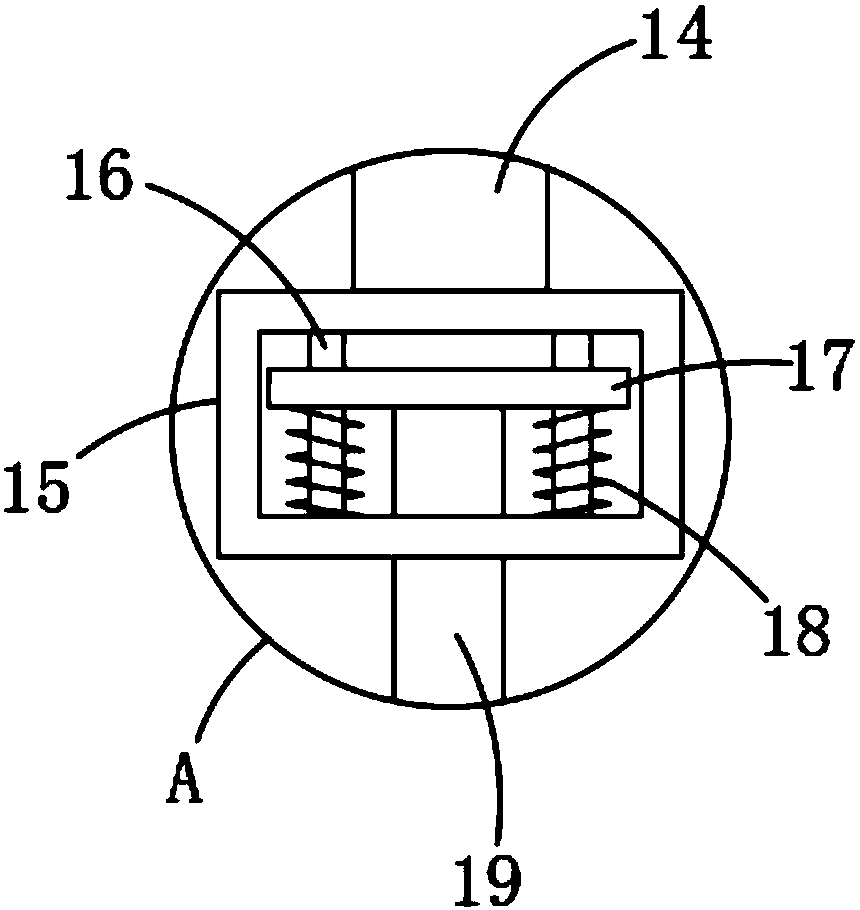 Wood plate cutting device for office chair production