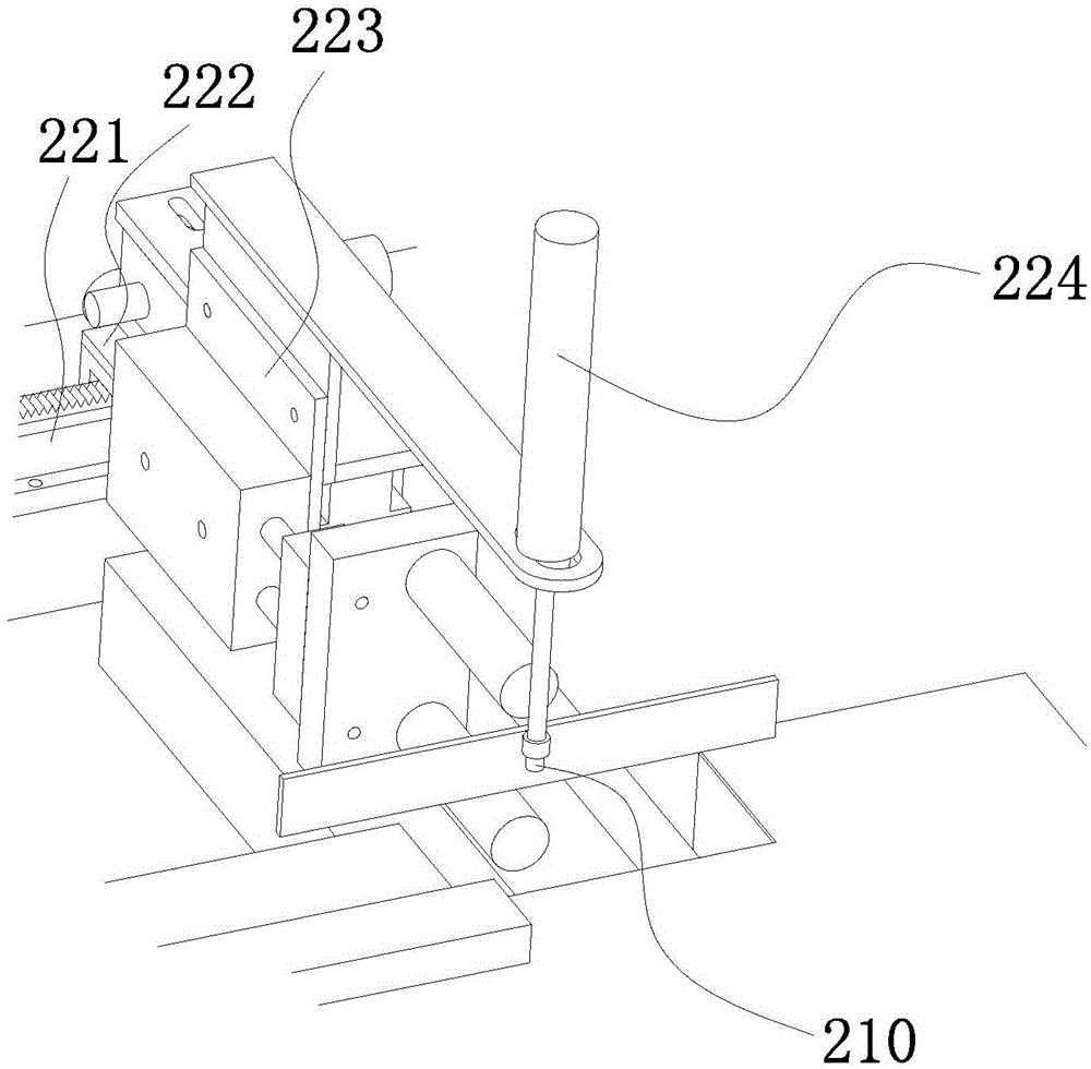 Automatic cutting and locating device and method