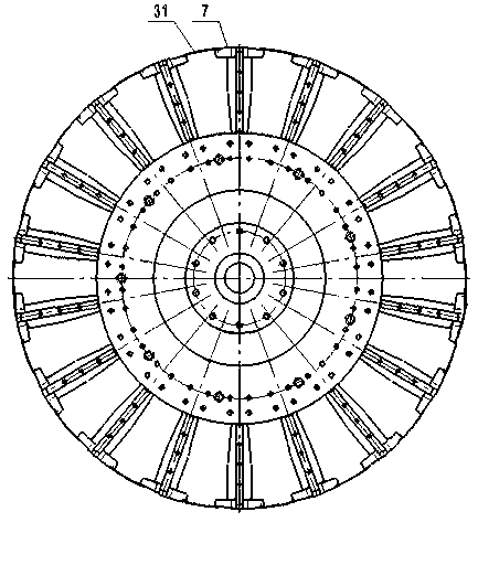 Tire pasting drum with ultra-large expansion and shrinkage ratio