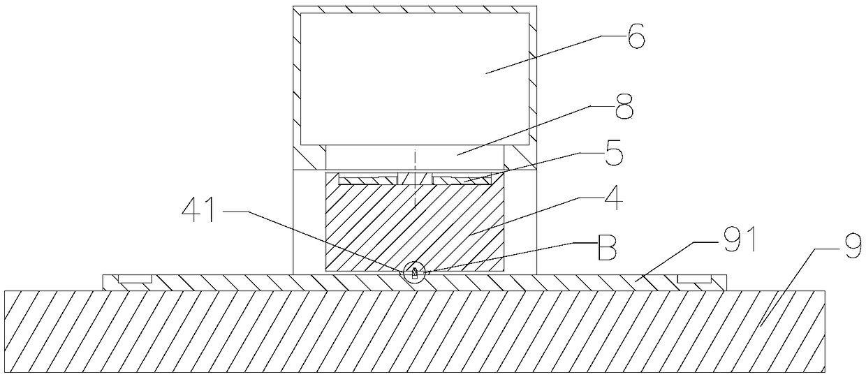 Physical isolation device and data transmission method