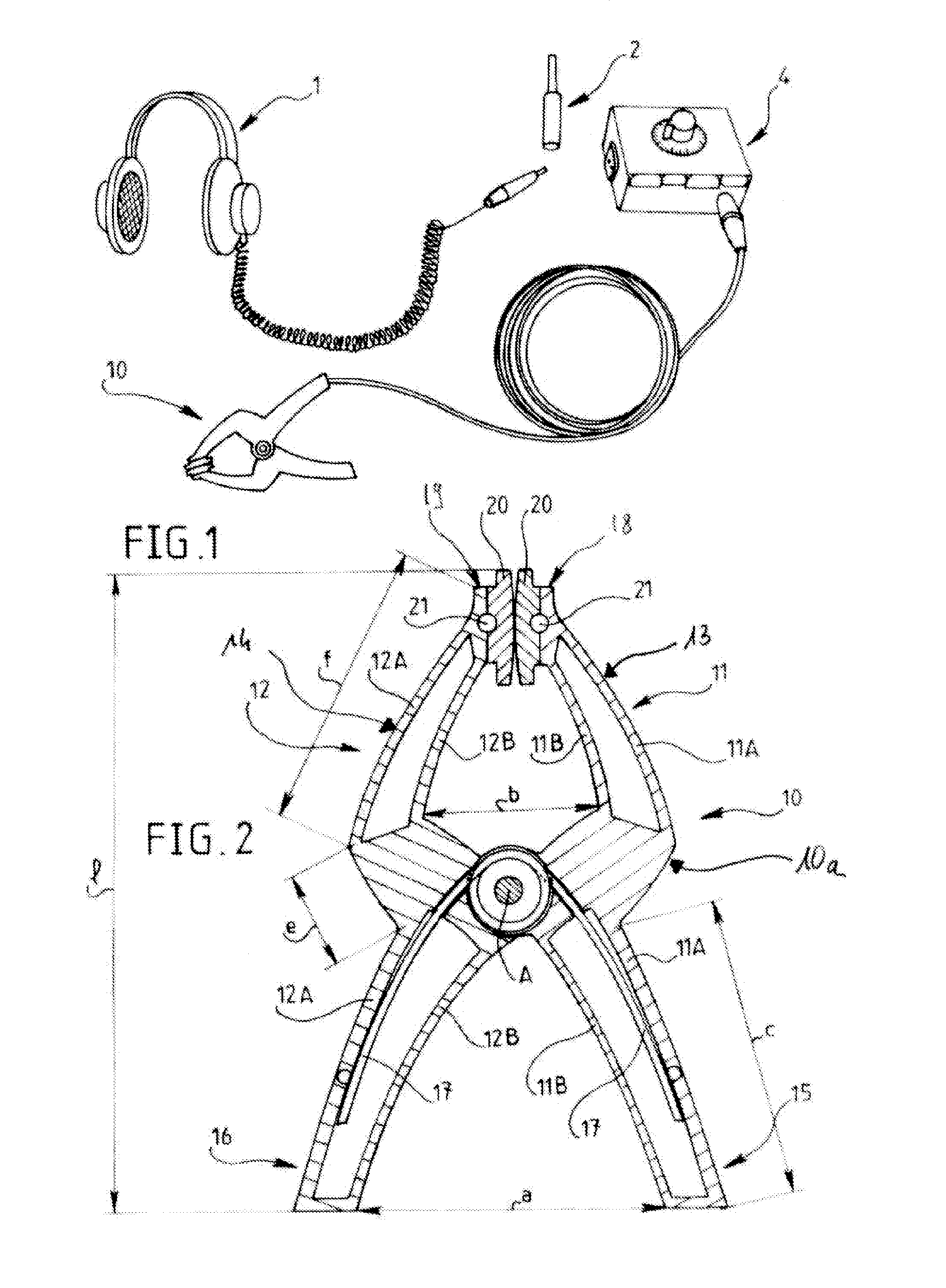 Listening clamp for a vibroacoustic diagnosis tool used mainly in the automotive industry