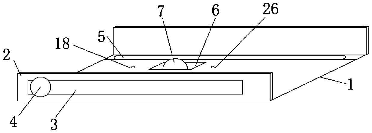 Low-risk wood panel sawing machine without hand support