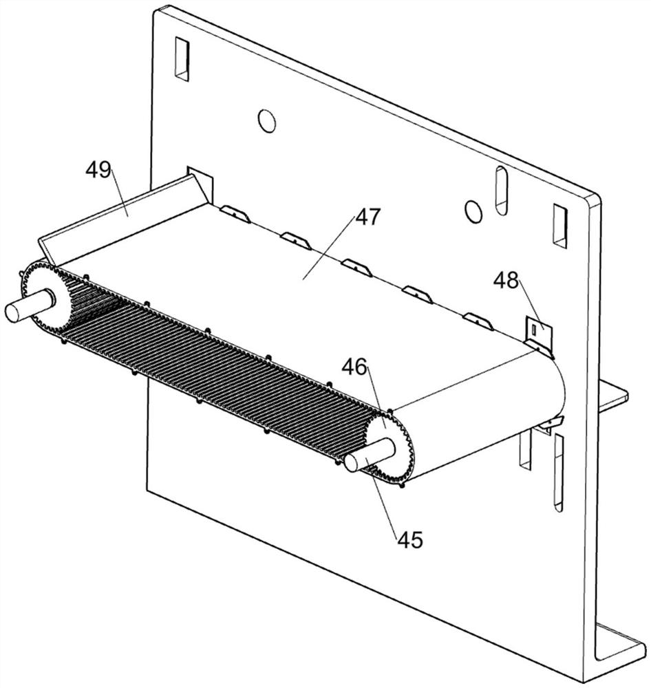 Uniform spraying device for liquid feed additive