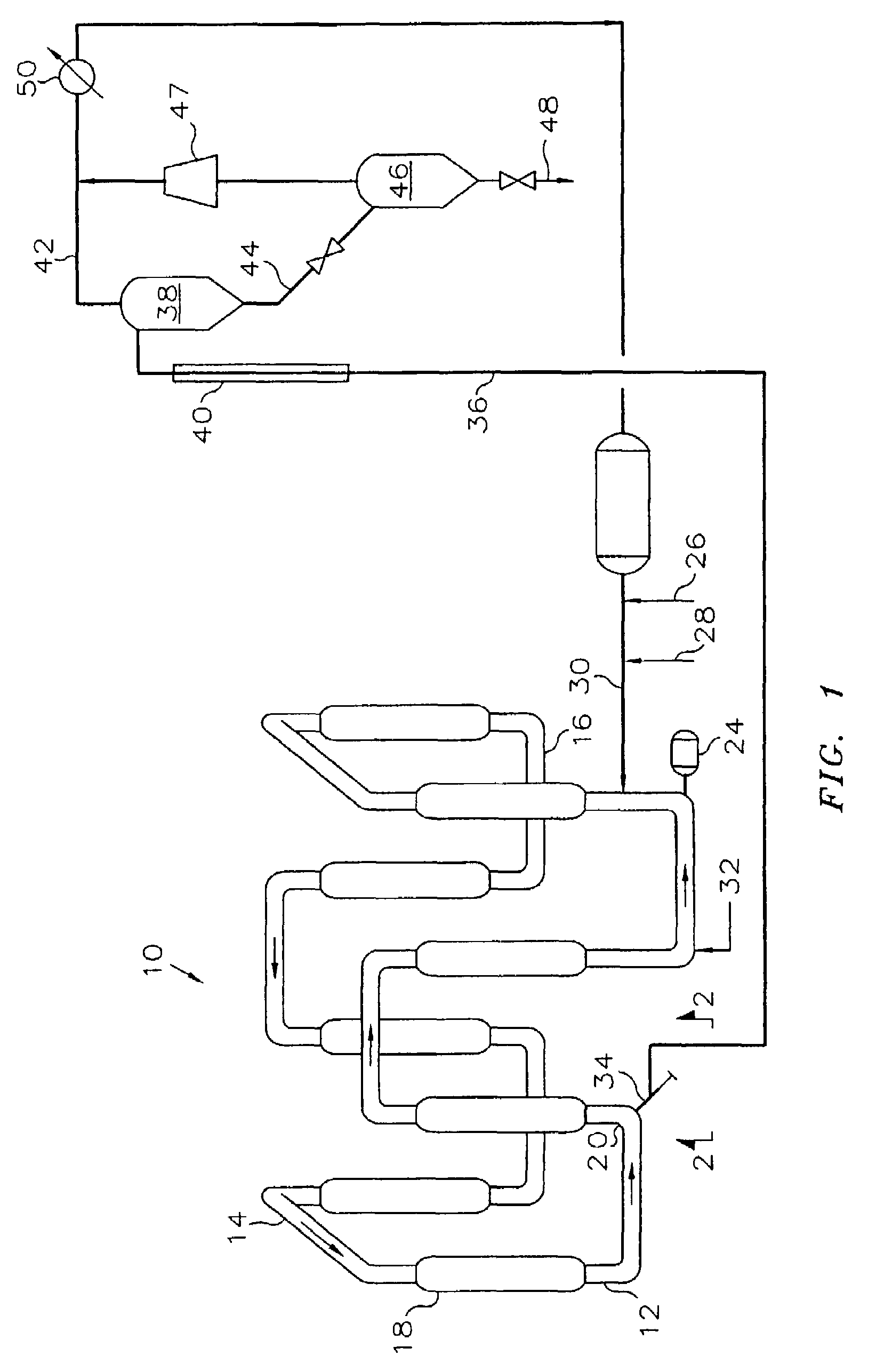 Slurry polymerization reactor having large length/diameter ratio