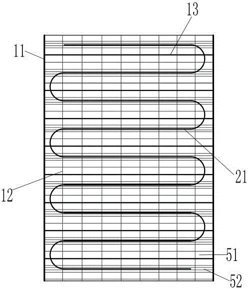 A heating plate with high strength and convenient laying