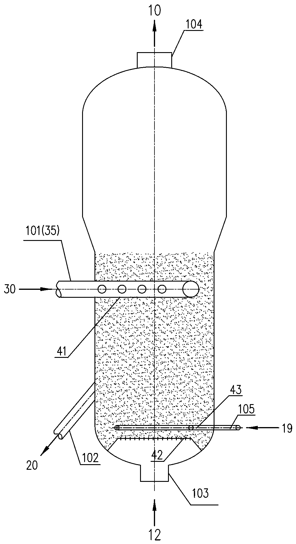 Method and device for improving selectivity of production of low-carbon olefin from methanol conversion