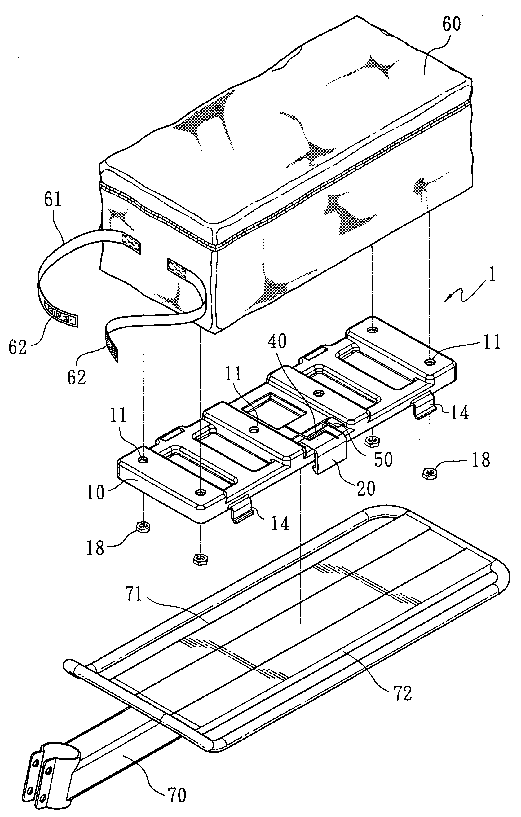 Single-piece instantly detachable locking device with a board for traveling bag on bicycle carrier