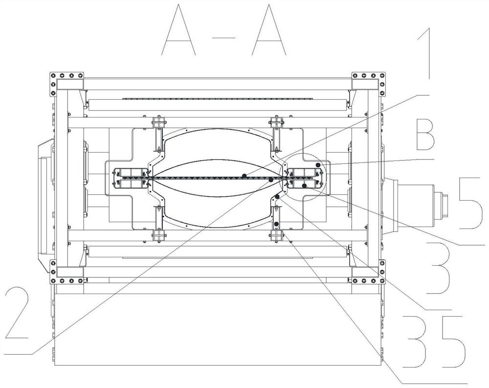 Clamping belt vertical lifting structure