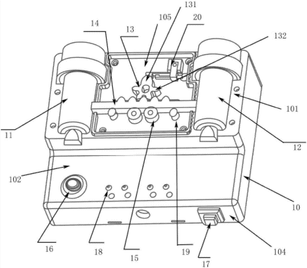 Automatic extrusion device