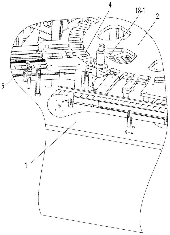 An integrated pressing and screwing process for bottle caps