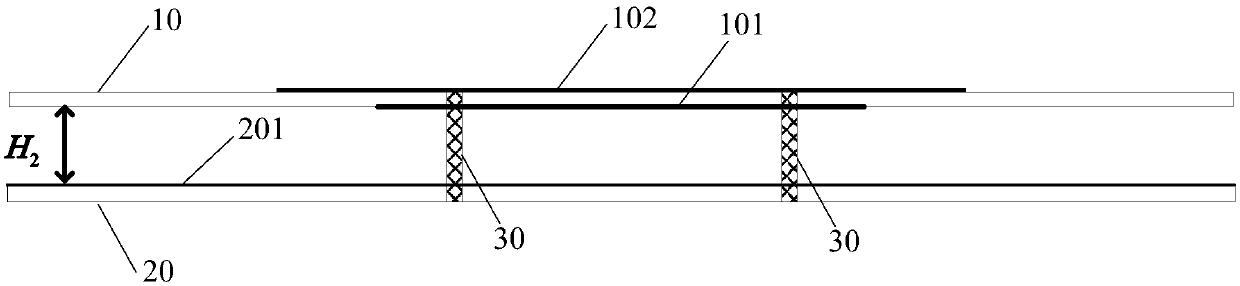 Broadband circularly-polarized antenna