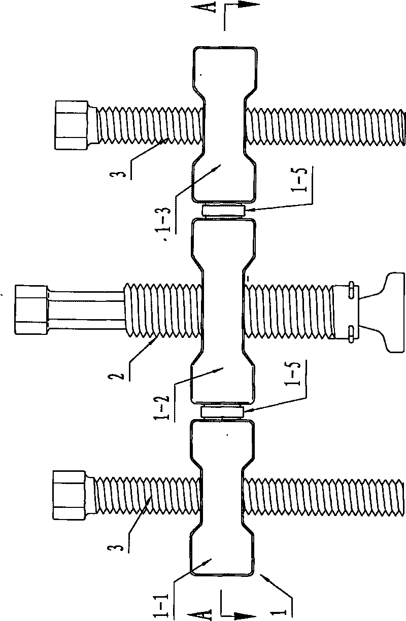 Automobile steering wheel disassembling tool