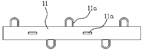 Rotary peanut picking device