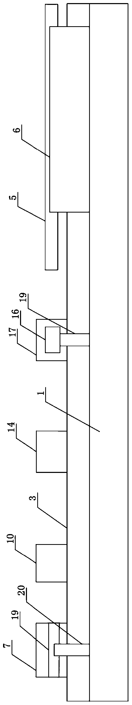 A continuous gluing device for bamboo and wood composite rods