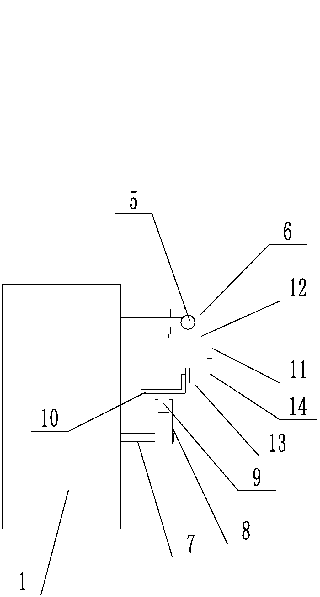 Injection molding machine safety door adopting linear ball bearing