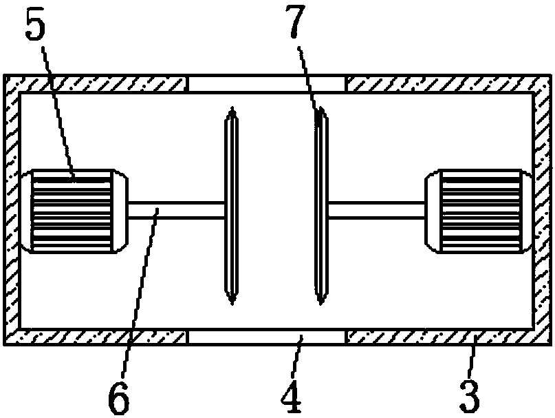 Efficient papermaking crushing machine