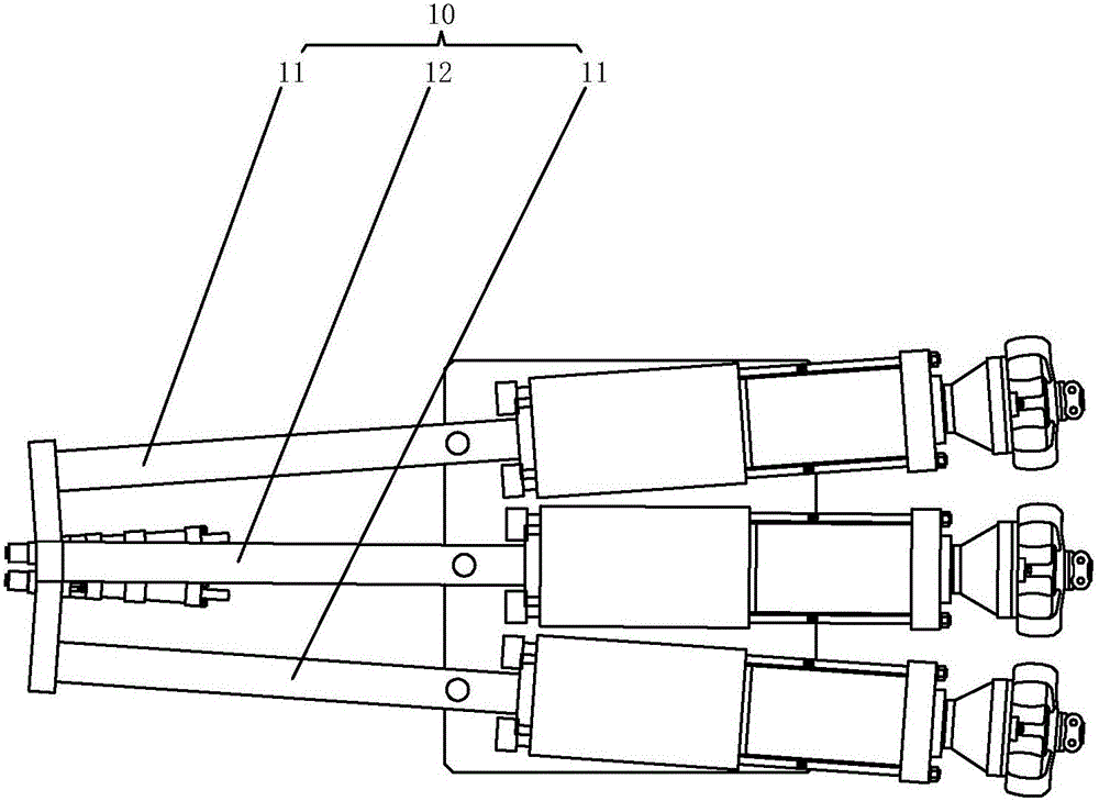 Three-color injection molding device with good sealing property