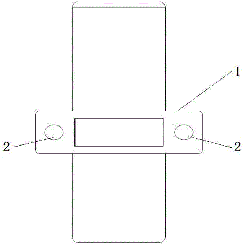 Long-distance electronic label and long-distance electronic label monitoring and management system