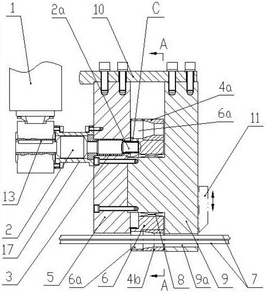 Automatic replacement fixed knife mechanism for steel bar automatic hoop bending machine