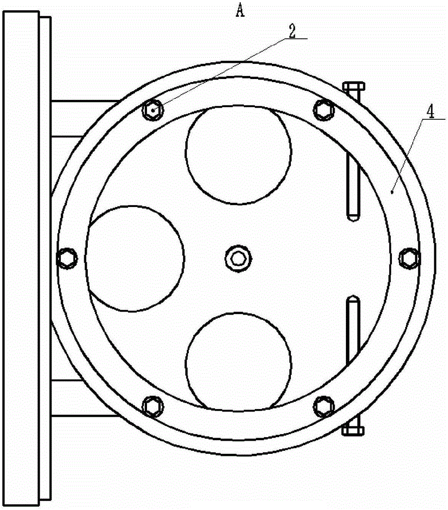 Clamp used for turning of threads of perpendicularly intersecting shafts