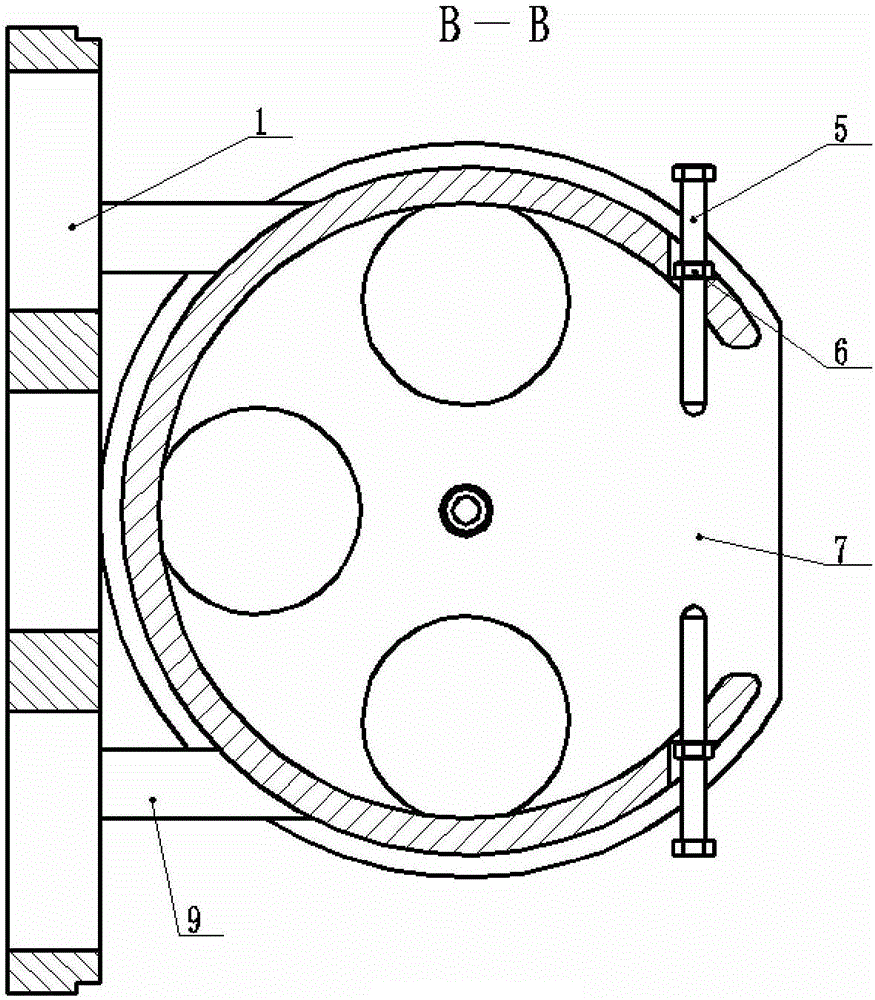 Clamp used for turning of threads of perpendicularly intersecting shafts