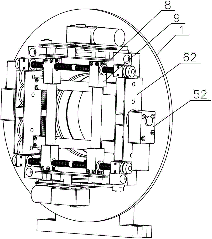 Claw-free chuck for clamping pipes