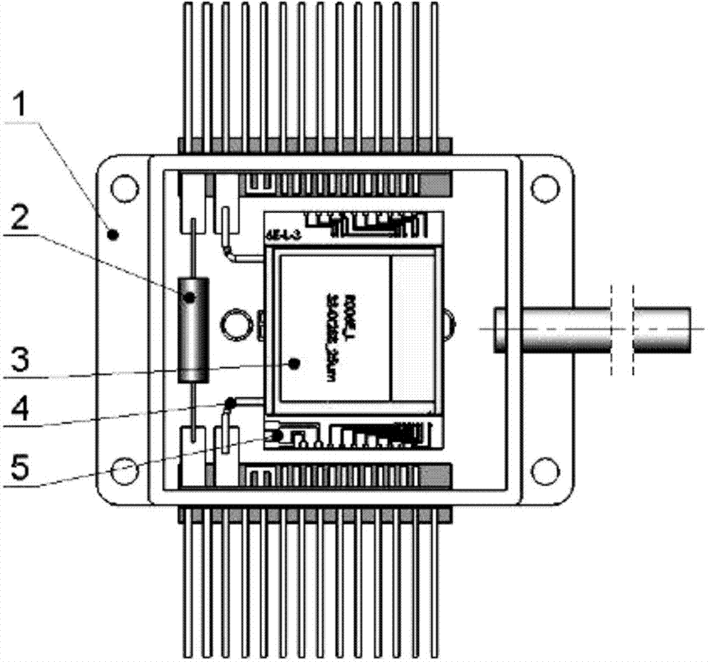 Simple method for packaging and assembling non-refrigeration infrared detector TEC