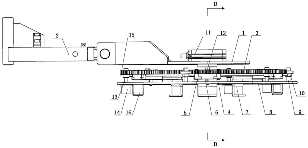 Code-scanning self-rotating tire vulcanizing machine tire mounting manipulator