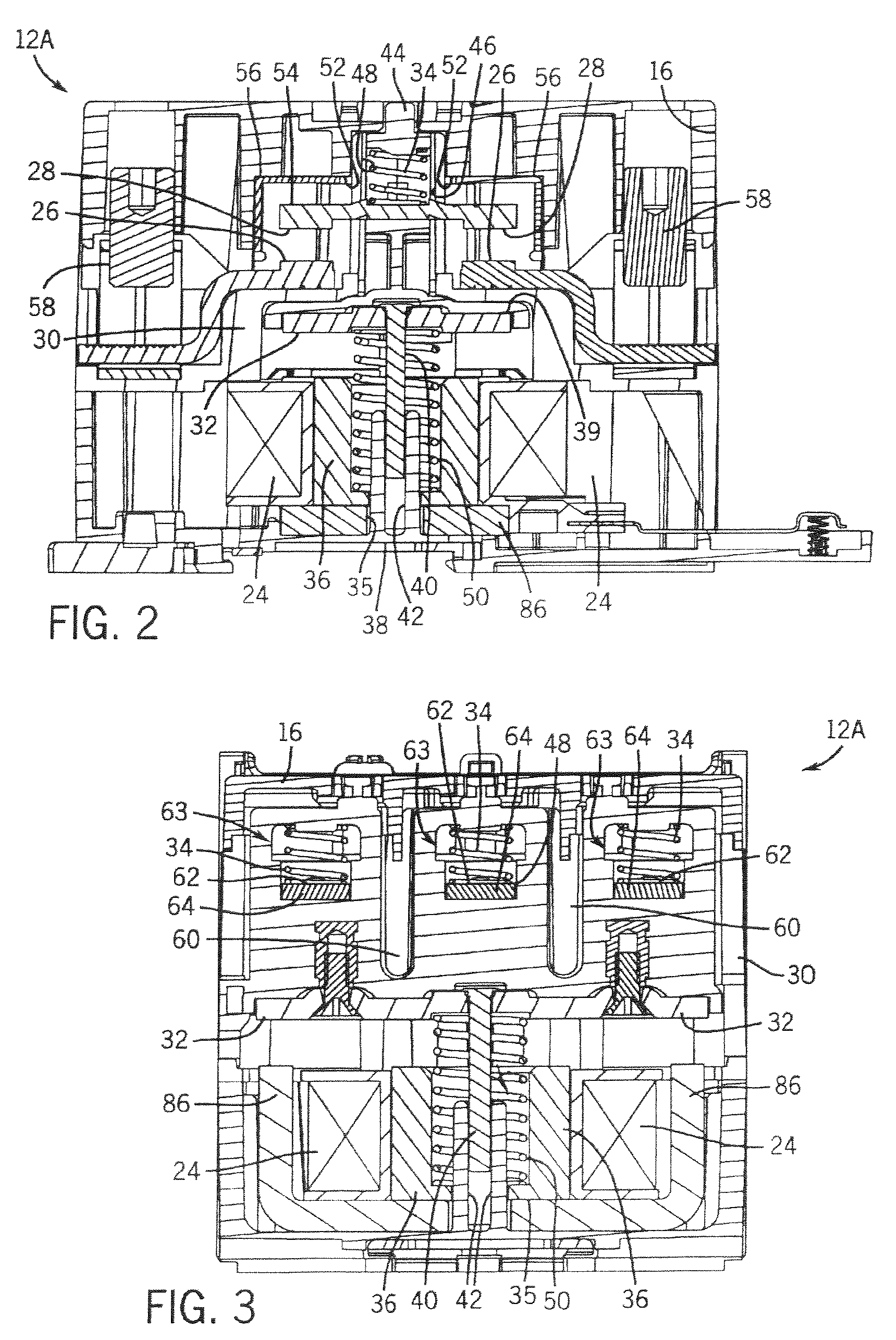 Method and apparatus to independently control contactors in a multiple contactor configuration